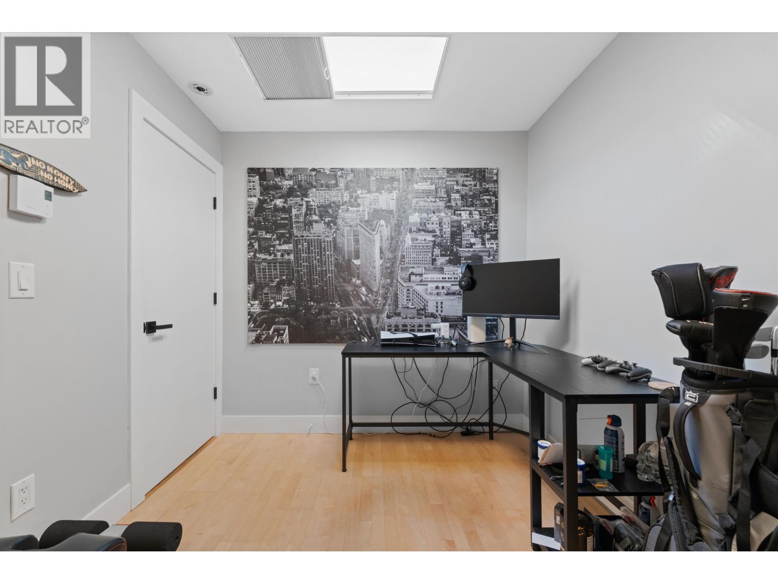 414 332 Lonsdale Avenue, North Vancouver, British Columbia  V7M 3M5 - Photo 21 - R3082991