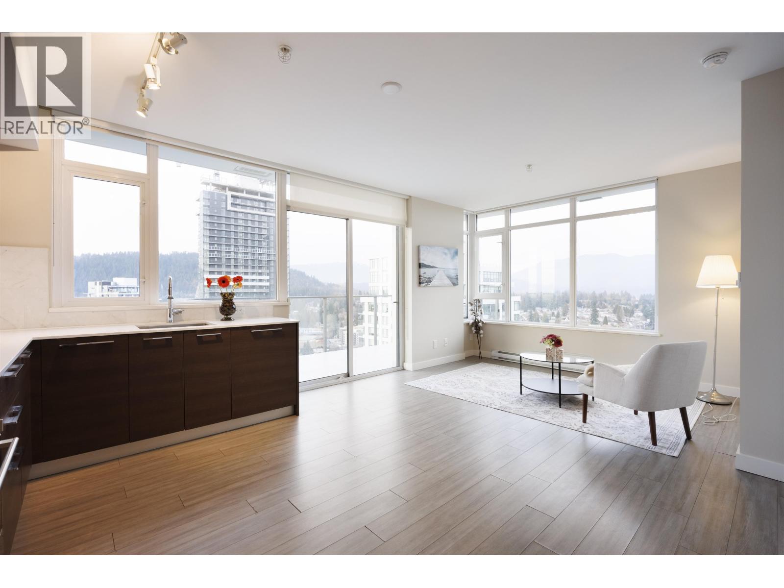 2804 570 Emerson Street, Coquitlam, British Columbia  V3J 0G3 - Photo 3 - R3083522