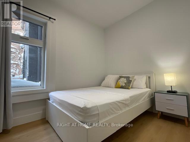 Unit #2  Main Floor - 674 Manning Avenue, Toronto, Ontario  M6G 2W4 - Photo 29 - C12701470