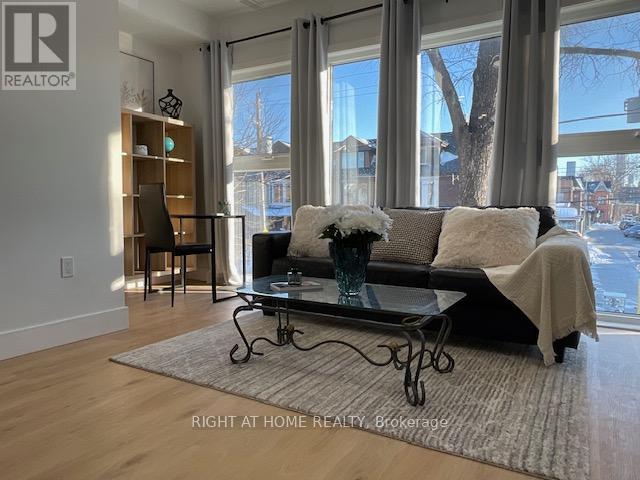 Unit #3 Second Floor - 674 Manning Avenue, Toronto, Ontario  M6G 2W4 - Photo 45 - C12702132