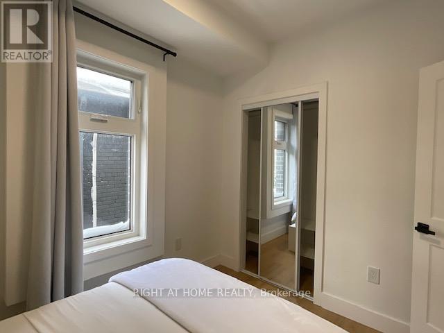 Unit #3 Second Floor - 674 Manning Avenue, Toronto, Ontario  M6G 2W4 - Photo 50 - C12702132