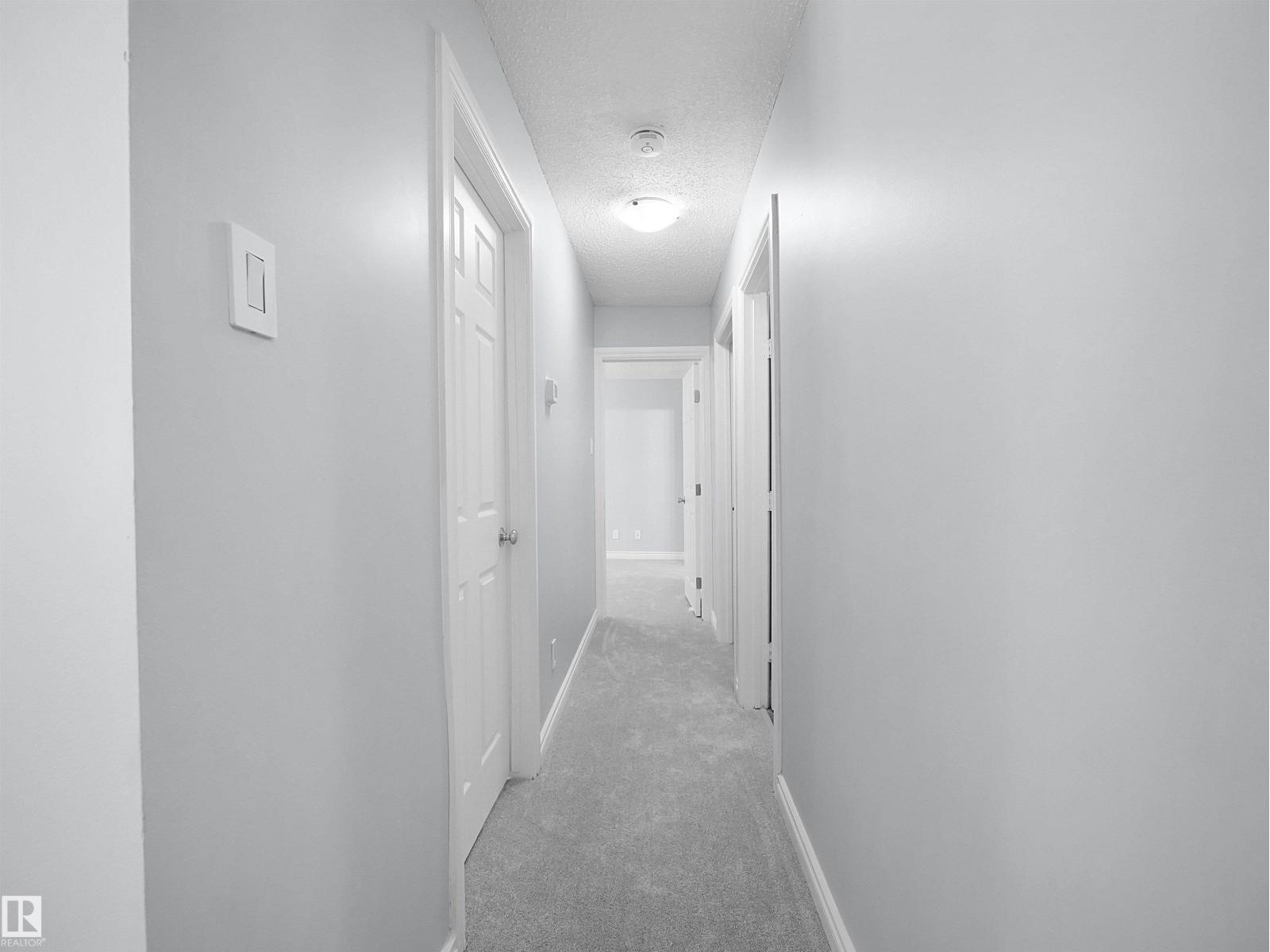 1460 Lakewood Rd W Nw, Edmonton, Alberta  T6K 3M2 - Photo 9 - E4471023