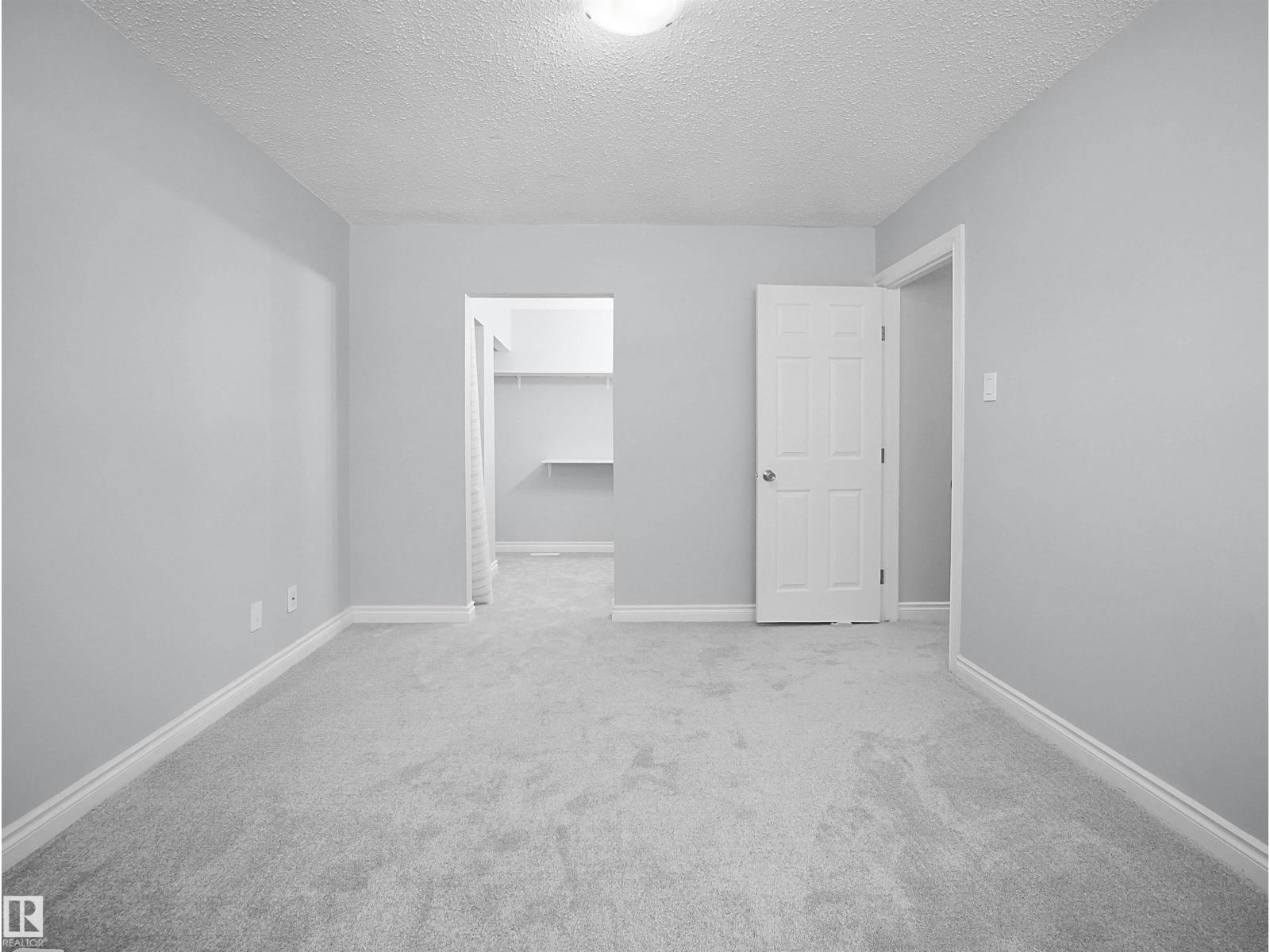 1460 Lakewood Rd W Nw, Edmonton, Alberta  T6K 3M2 - Photo 18 - E4471023