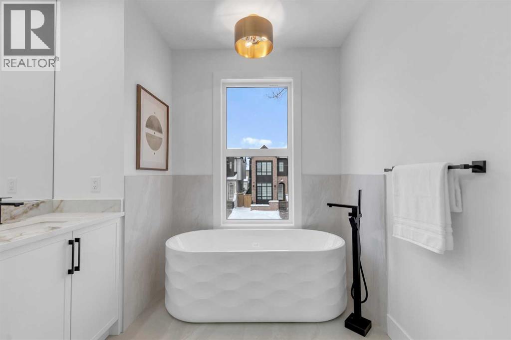 629 21 Avenue Nw, Calgary, Alberta  T2M 1K1 - Photo 24 - A2281544