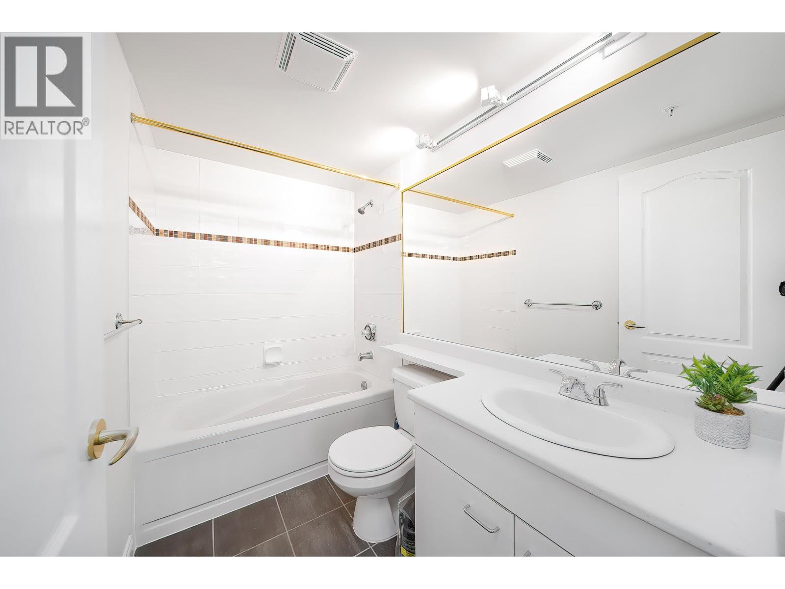 811 7380 Elmbridge Way, Richmond, British Columbia  V6X 4A1 - Photo 12 - R3083513