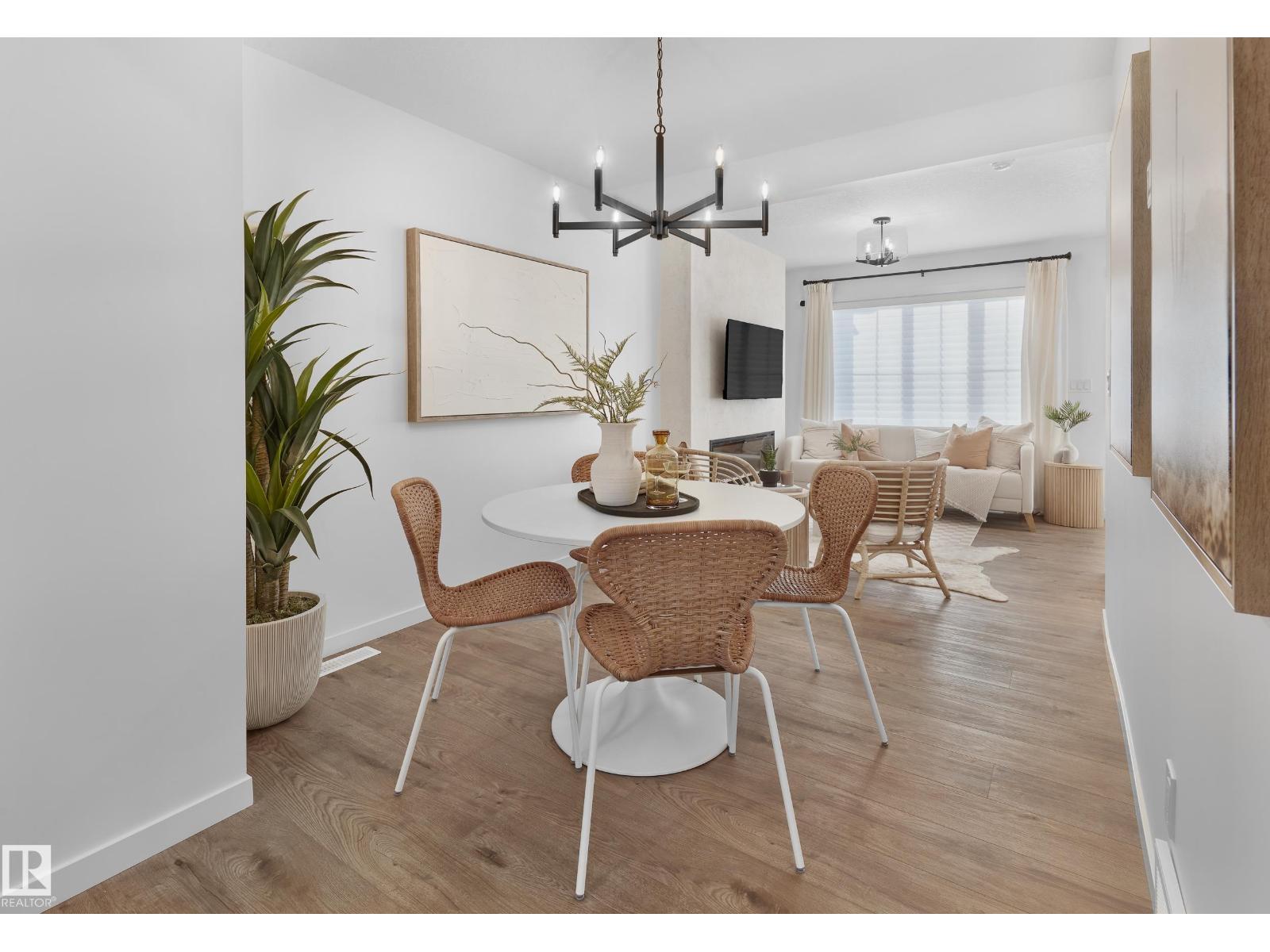 427 Aster Dr Nw, Edmonton, Alberta  T6T 2N8 - Photo 9 - E4471143