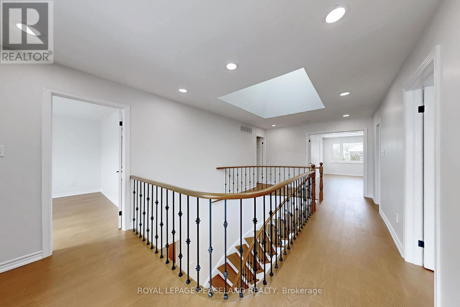 186 Marsi Road, Richmond Hill, Ontario  L4C 5S8 - Photo 35 - N12731372