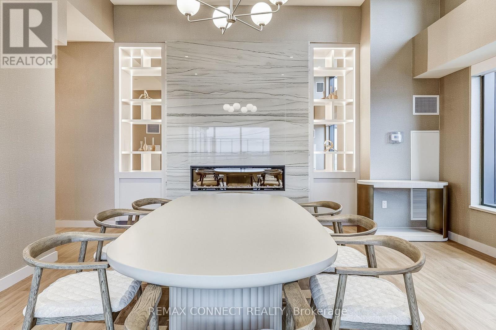 419 - 8960 Jane Street, Vaughan, Ontario  L4K 0N9 - Photo 38 - N12731378