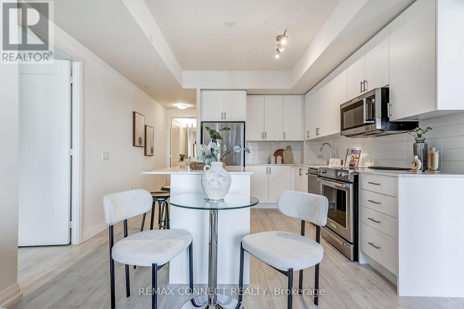 419 - 8960 Jane Street, Vaughan, Ontario  L4K 0N9 - Photo 9 - N12731378