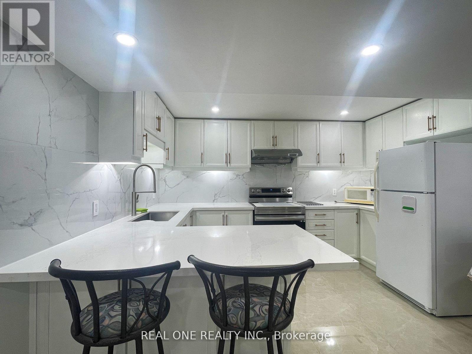 14833 Ninth Line, Whitchurch-Stouffville, Ontario  L4A 7X3 - Photo 13 - N12420413