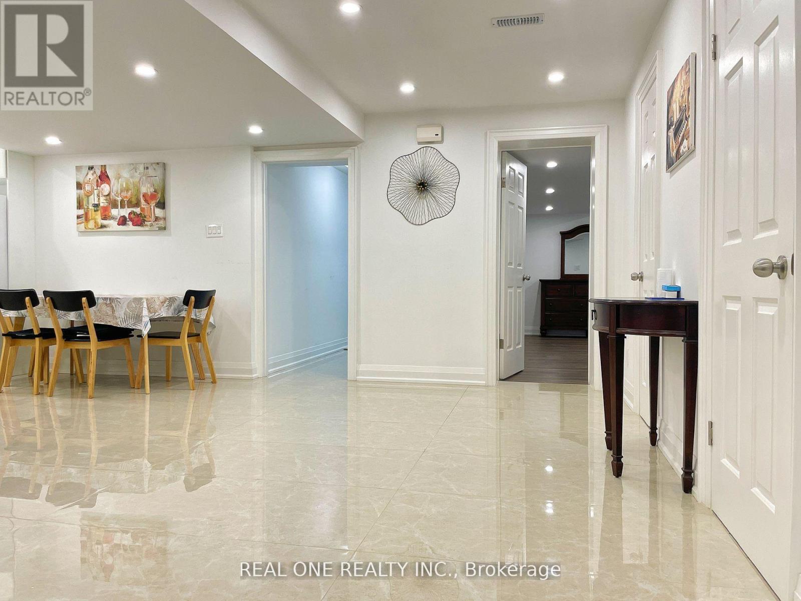 14833 Ninth Line, Whitchurch-Stouffville, Ontario  L4A 7X3 - Photo 11 - N12420413