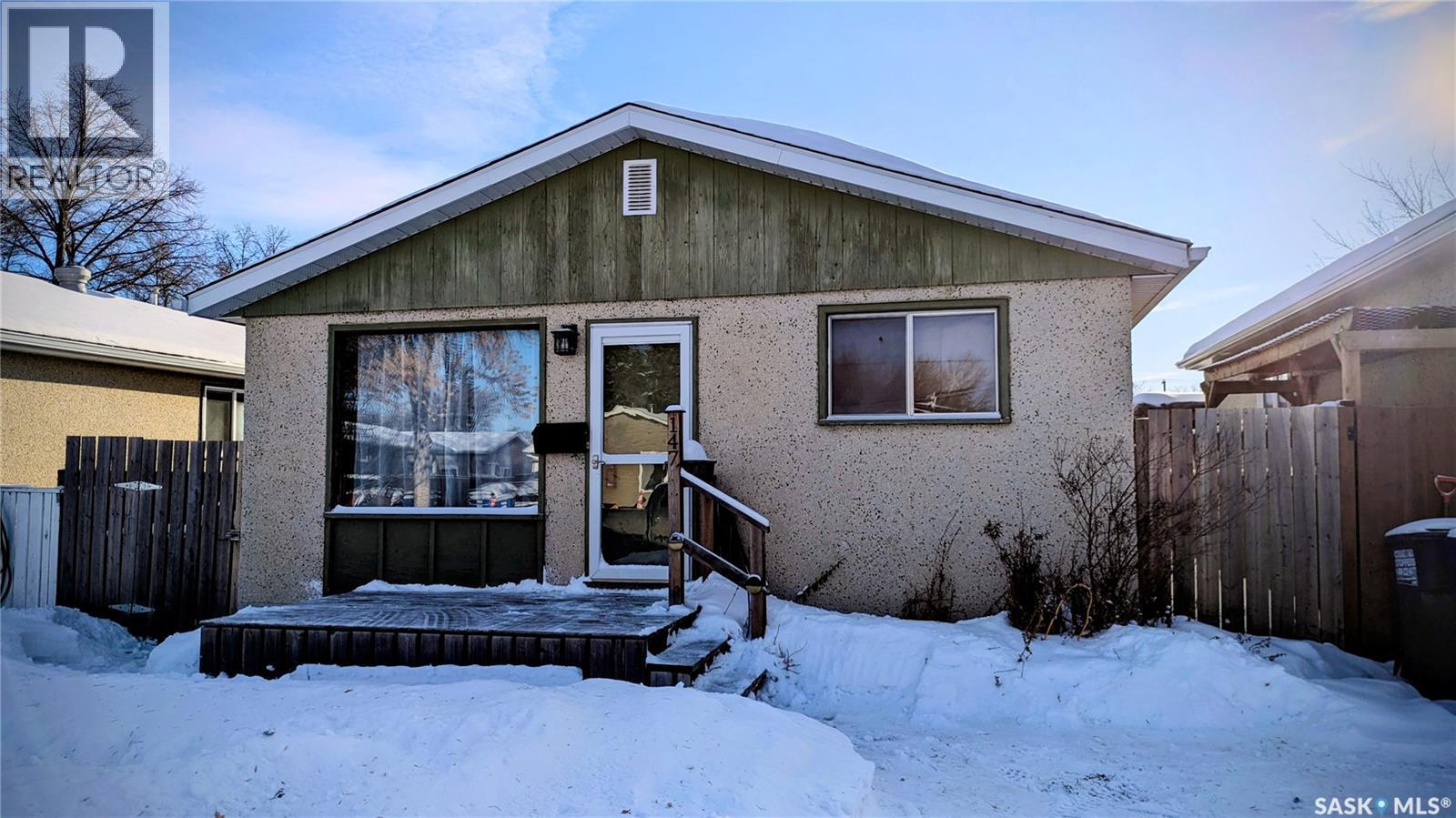 147 Ross CRESCENT, Saskatoon, Saskatchewan
