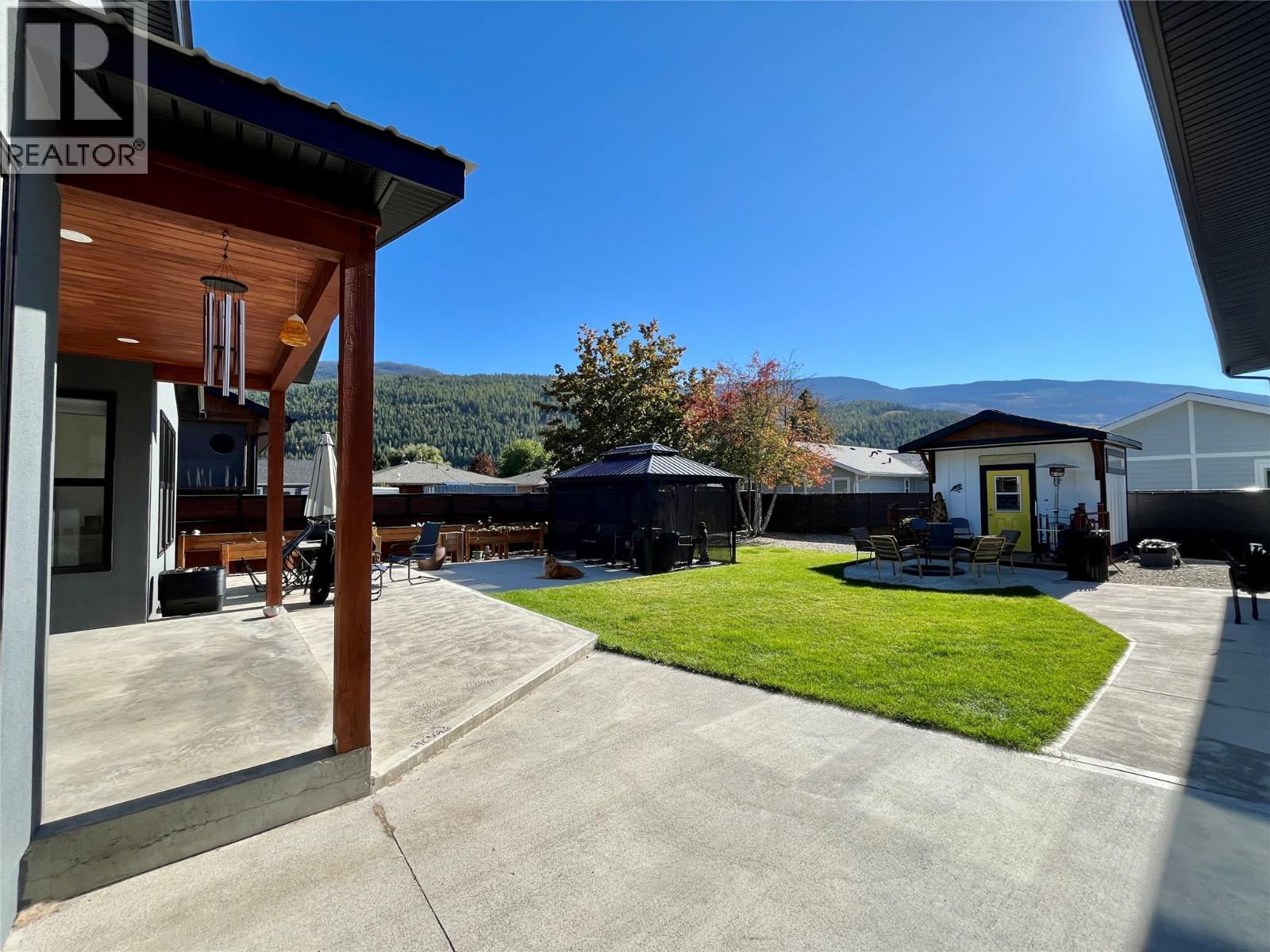 731 Parksville Street, Sicamous, British Columbia  V0E 2V0 - Photo 45 - 10365688