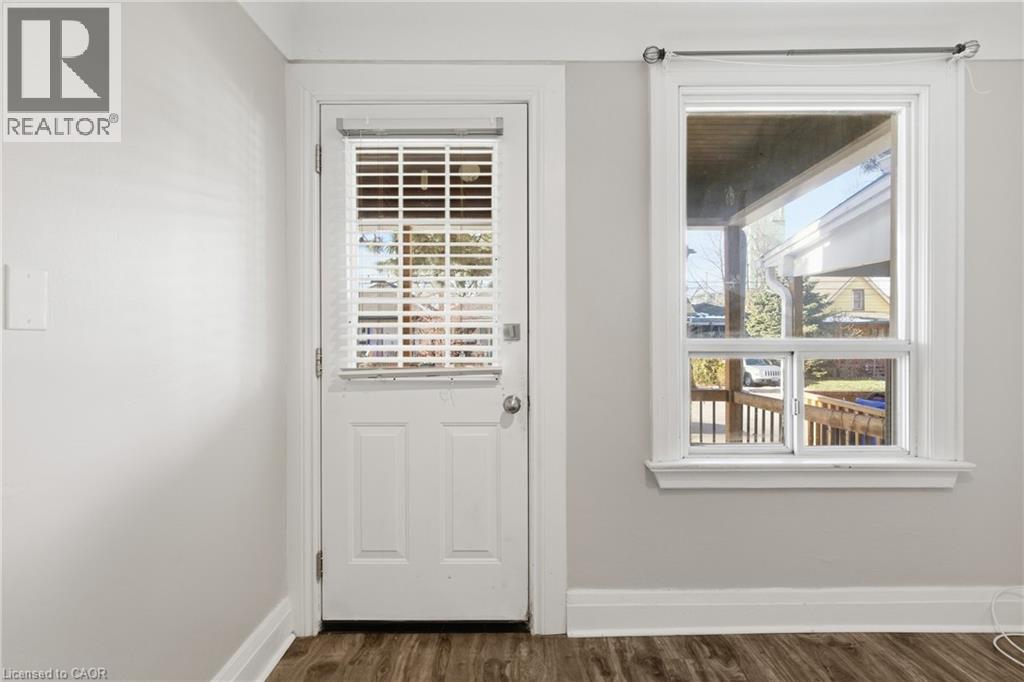 26 Bayfield Avenue, Hamilton, Ontario  L8H 3M4 - Photo 6 - 40796791