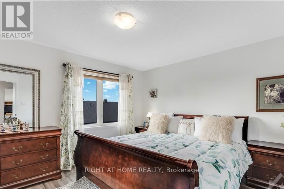 558 Recolte Private, Ottawa, Ontario  K1E 0B4 - Photo 12 - X12731386