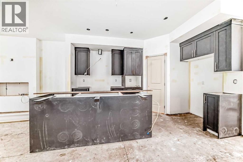 170 Marmot Green Nw, Calgary, Alberta  T3R 2J8 - Photo 12 - A2271808