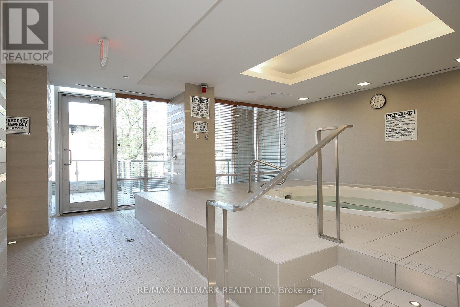 611 - 1 Bedford Road, Toronto, Ontario  M5R 2B5 - Photo 25 - C12731396