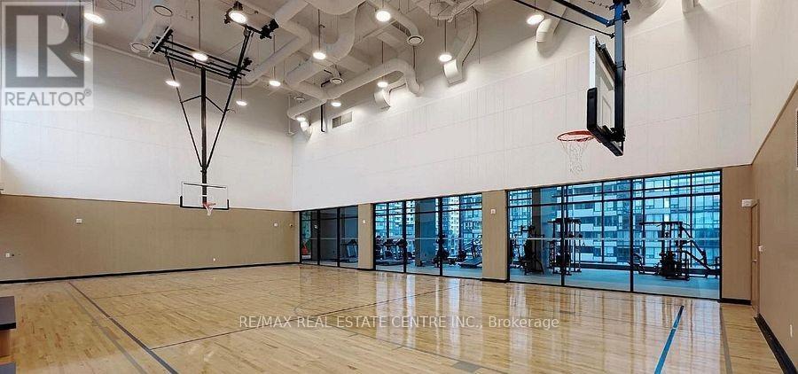 1404 - 395 Square  One Drive, Mississauga, Ontario  L5B 0P6 - Photo 25 - W12731390