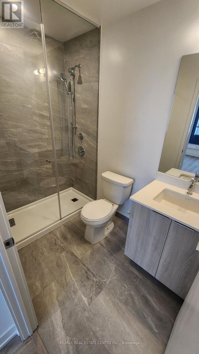 1404 - 395 Square  One Drive, Mississauga, Ontario  L5B 0P6 - Photo 5 - W12731390