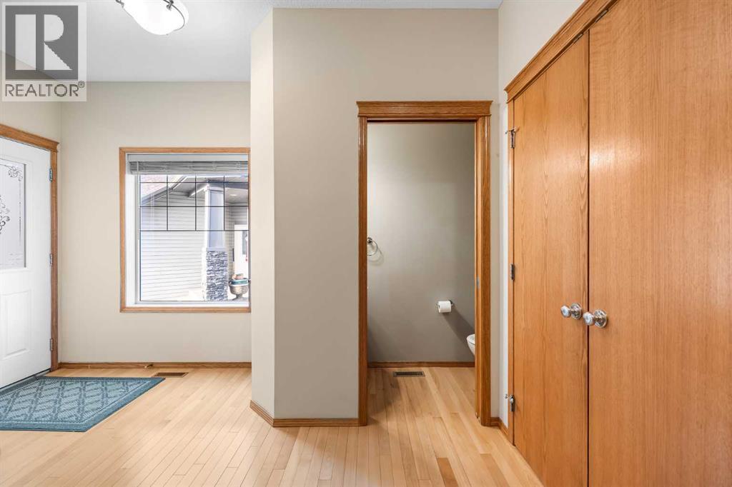 123, 100 Coopers Common Sw, Airdrie, Alberta  T4B 3C7 - Photo 6 - A2279751