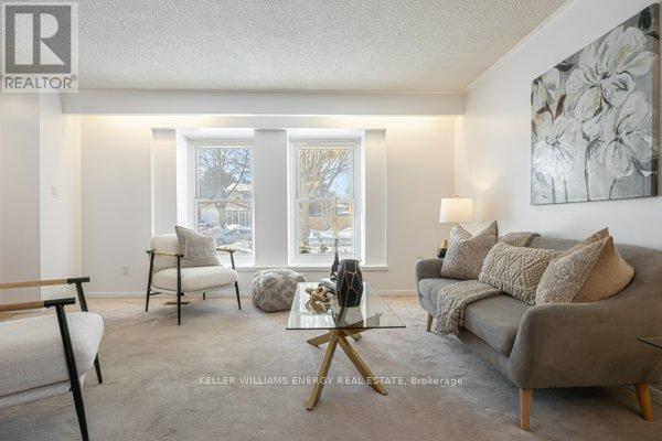 469 Waverly Street N, Oshawa, Ontario  L1J 5W5 - Photo 5 - E12731438