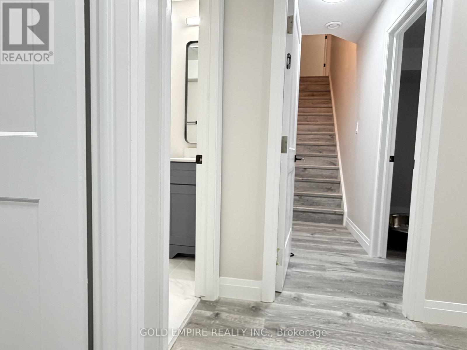 Lower - 1894 Trailsway Drive, London South, Ontario  N6K 0K7 - Photo 13 - X12731424