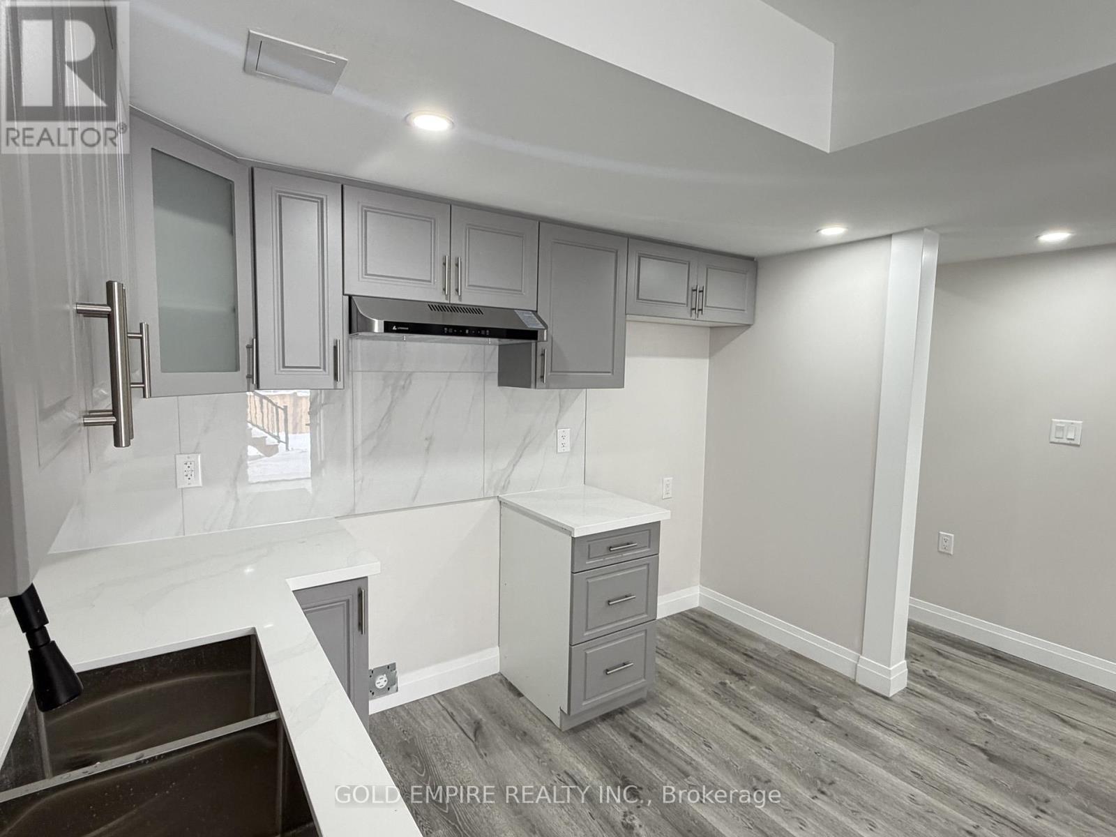 Lower - 1894 Trailsway Drive, London South, Ontario  N6K 0K7 - Photo 17 - X12731424