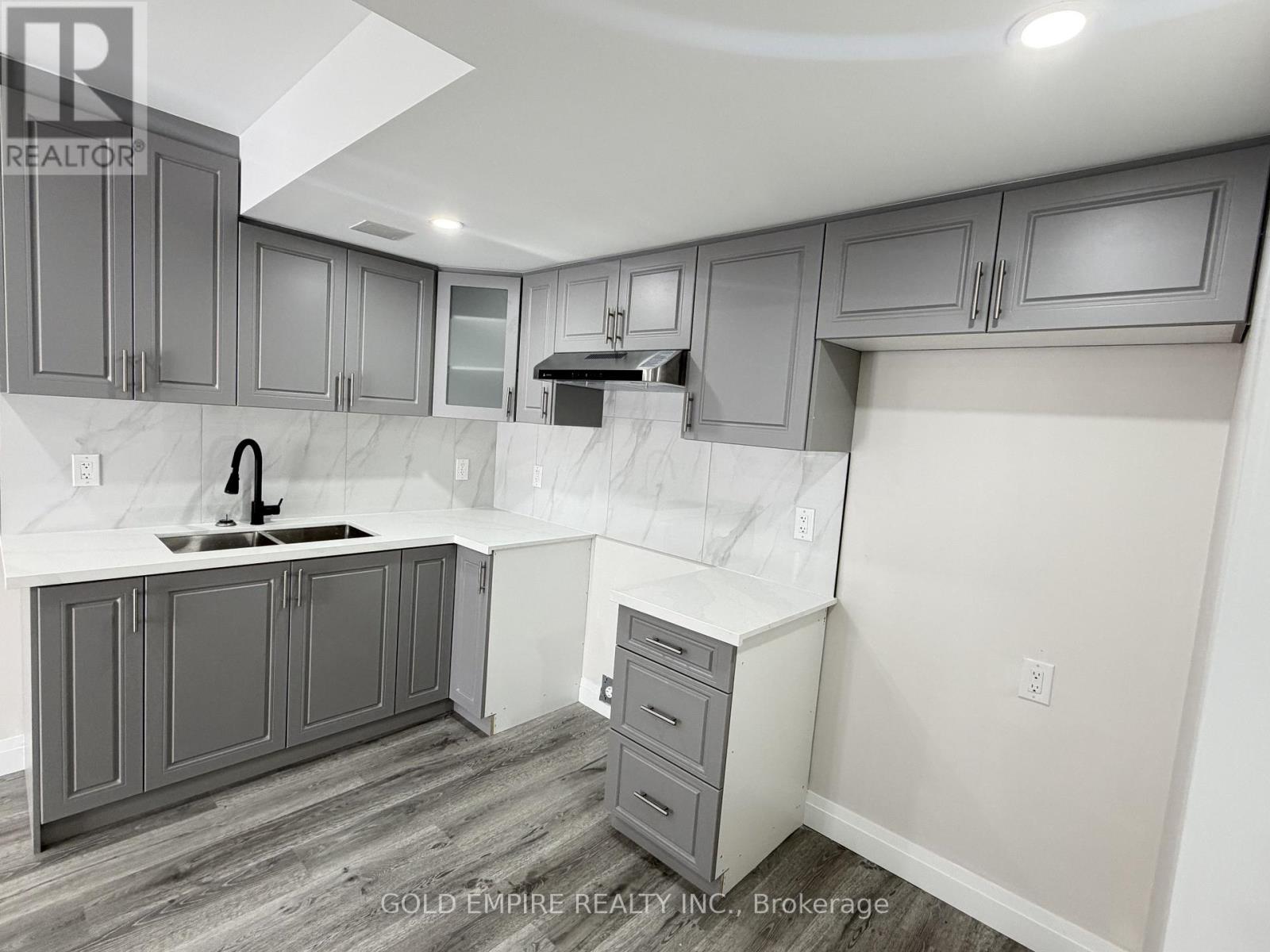 Lower - 1894 Trailsway Drive, London South, Ontario  N6K 0K7 - Photo 18 - X12731424