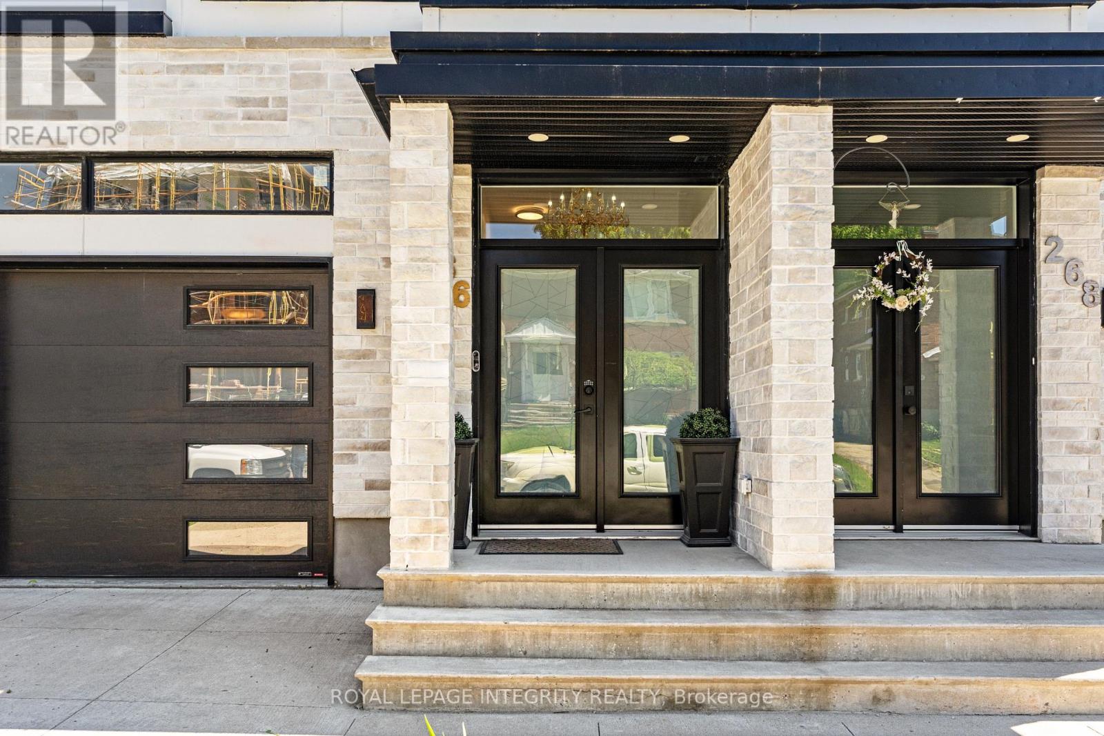 266 Currell Avenue, Ottawa, Ontario  K1Z 7J6 - Photo 2 - X12731430