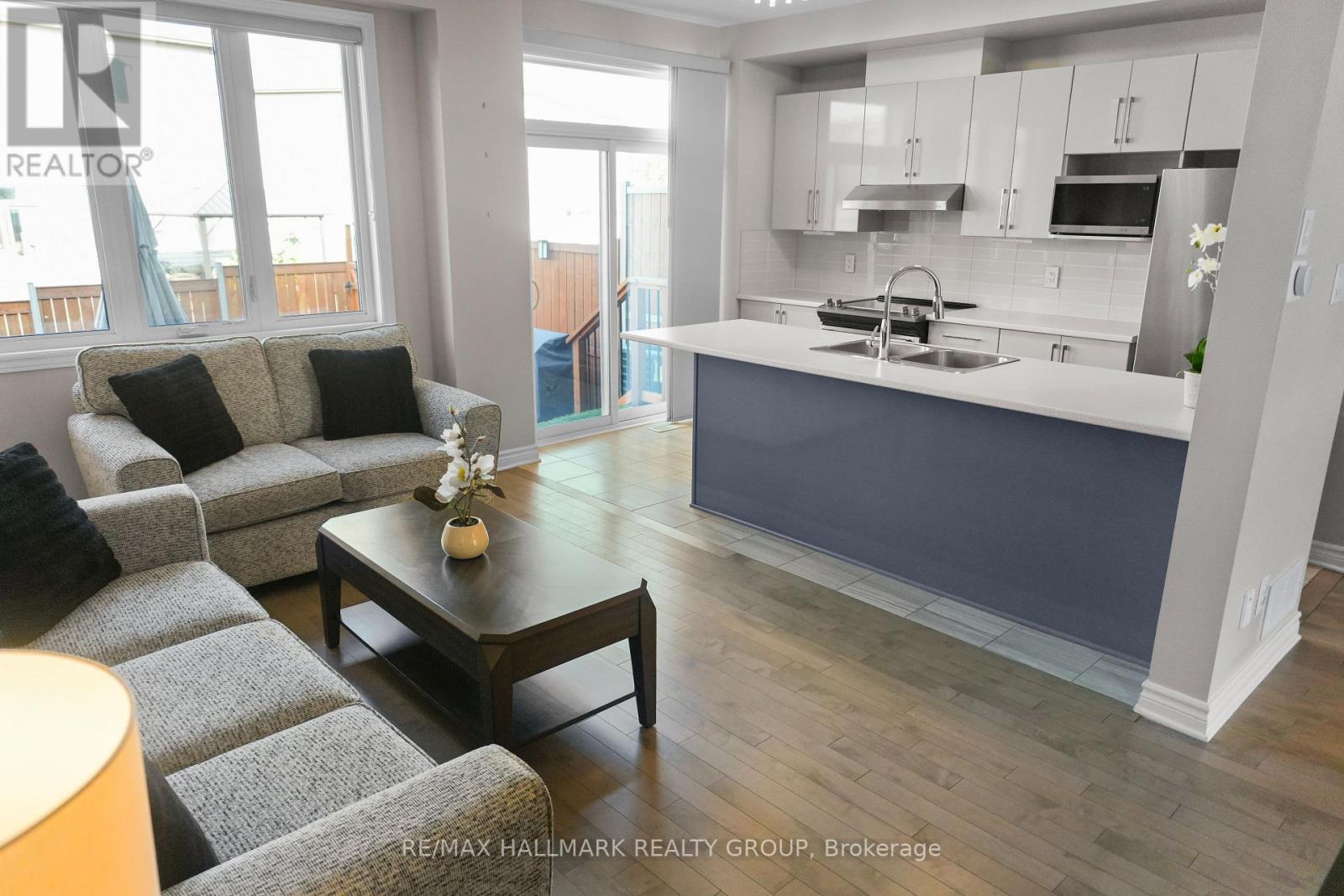 2534 River Mist Road, Ottawa, Ontario  K2C 3H2 - Photo 7 - X12731442