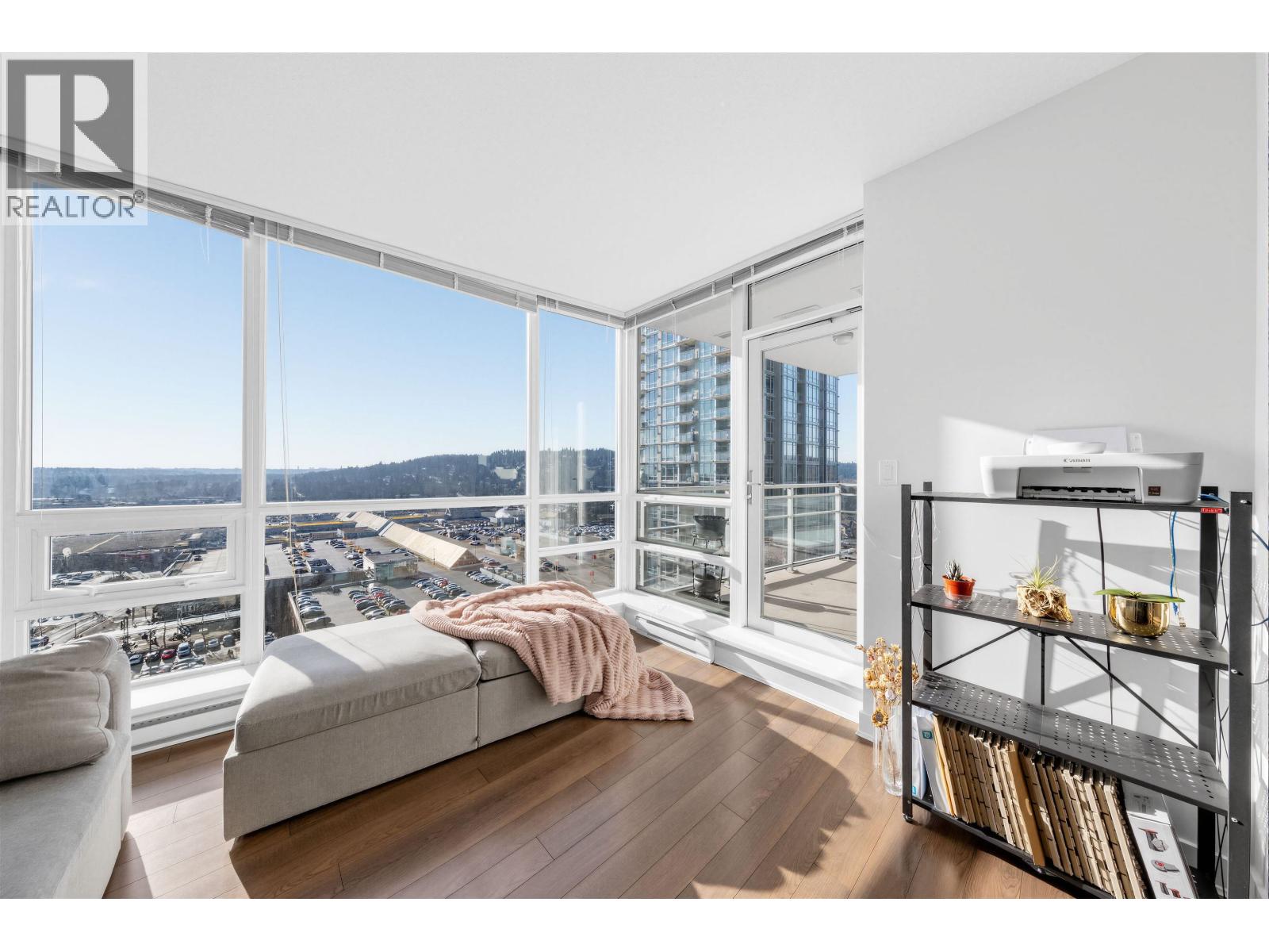 1901 2968 Glen Drive, Coquitlam, British Columbia  V3B 0C4 - Photo 5 - R3083462