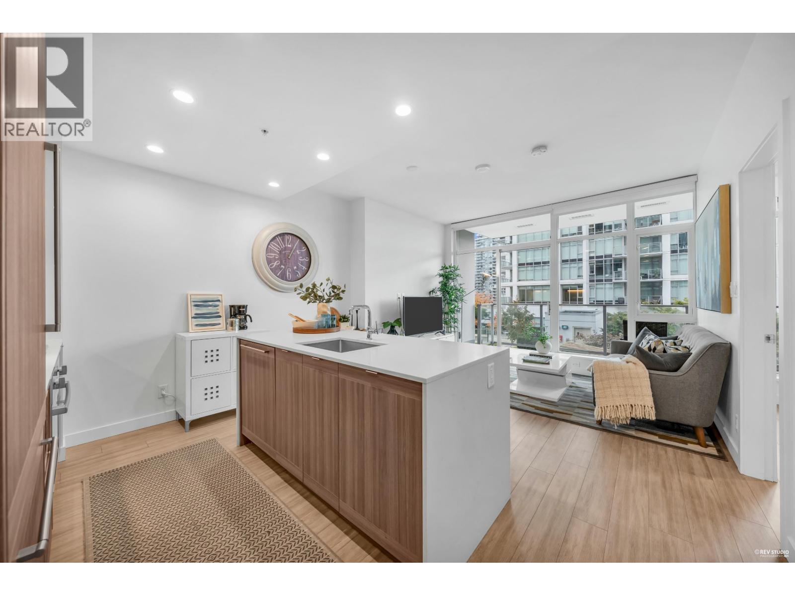 505 2311 Beta Avenue, Burnaby, British Columbia  V5C 0M1 - Photo 5 - R3064313