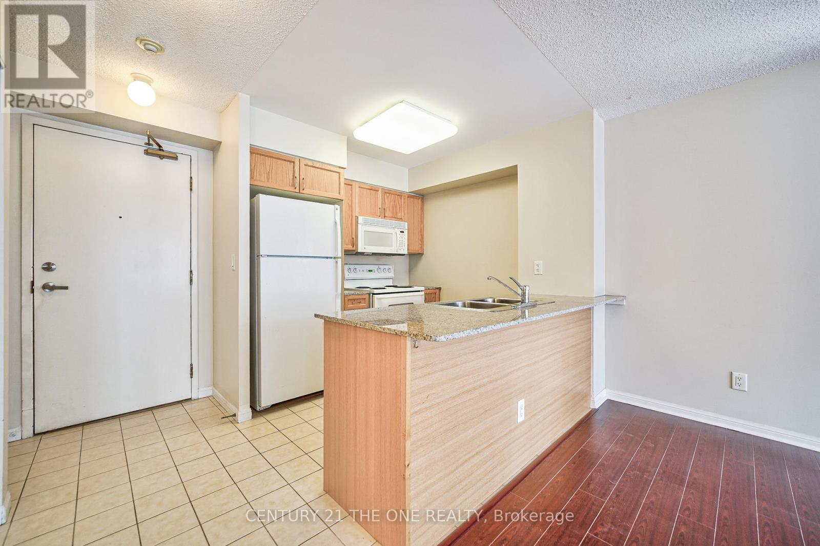 215 - 5940 Yonge Street, Toronto, Ontario  M2M 3V9 - Photo 10 - C12731434