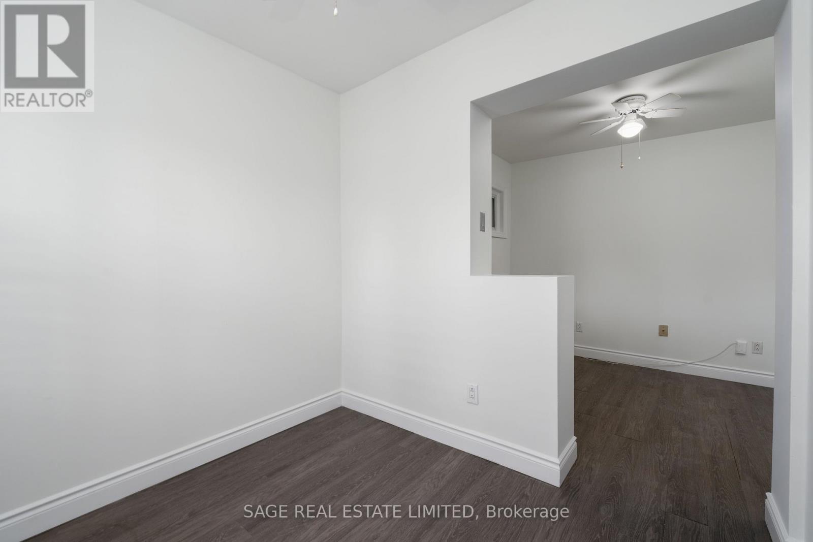 1b - 8 Brookmount Road, Toronto, Ontario  M4L 3N1 - Photo 11 - E12731408