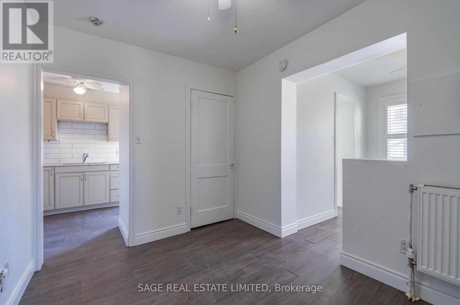 1b - 8 Brookmount Road, Toronto, Ontario  M4L 3N1 - Photo 6 - E12731408