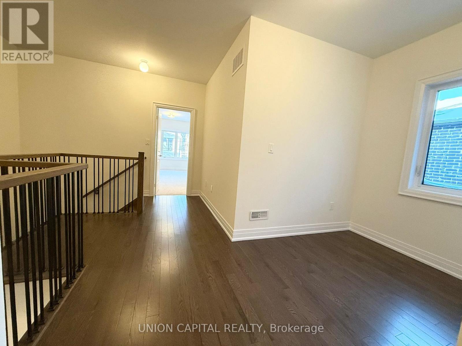 40 Mindanao Avenue, Markham, Ontario  L6C 3T5 - Photo 16 - N12731404