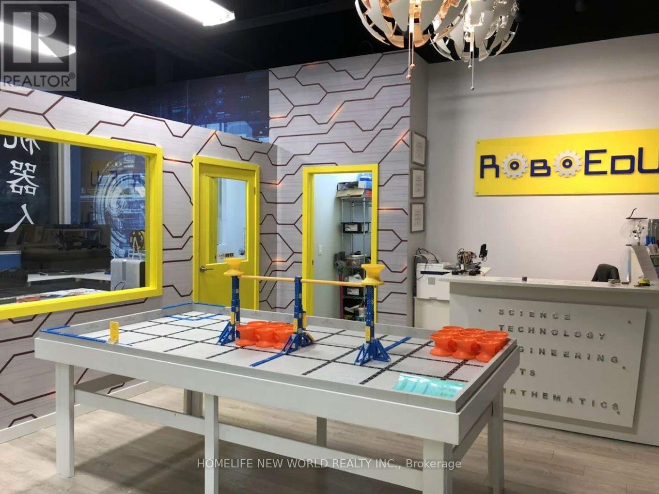 Unit 2065 - 2067 - 30 South Unionville Avenue, Markham, Ontario  L3R 5M3 - Photo 9 - N12731412