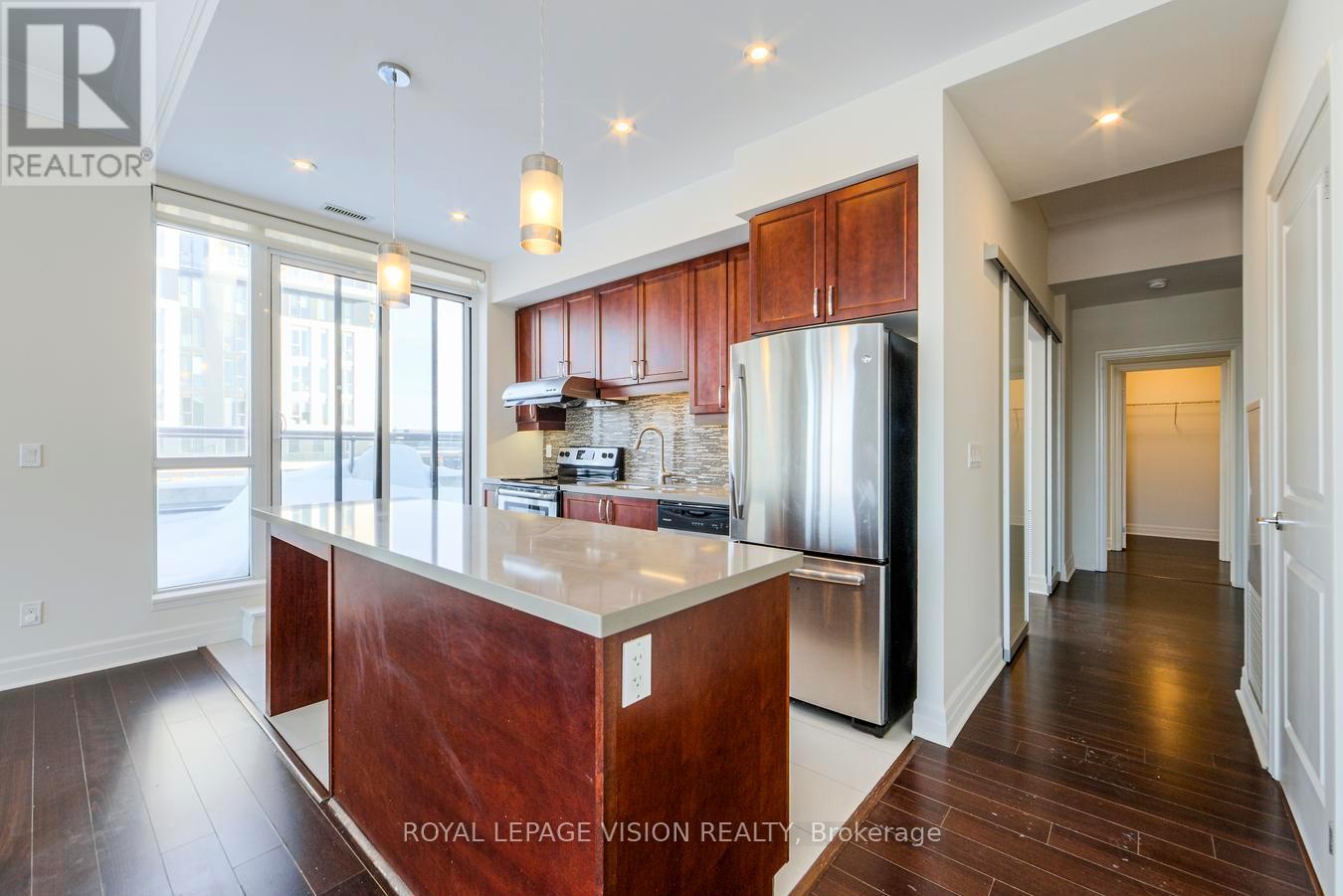 1002 - 8130 Birchmount Road, Markham, Ontario  L6G 0E4 - Photo 4 - N12731436