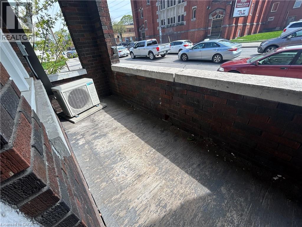 831 Main Street E Unit# 2, Hamilton, Ontario  L8M 1L6 - Photo 11 - 40801097
