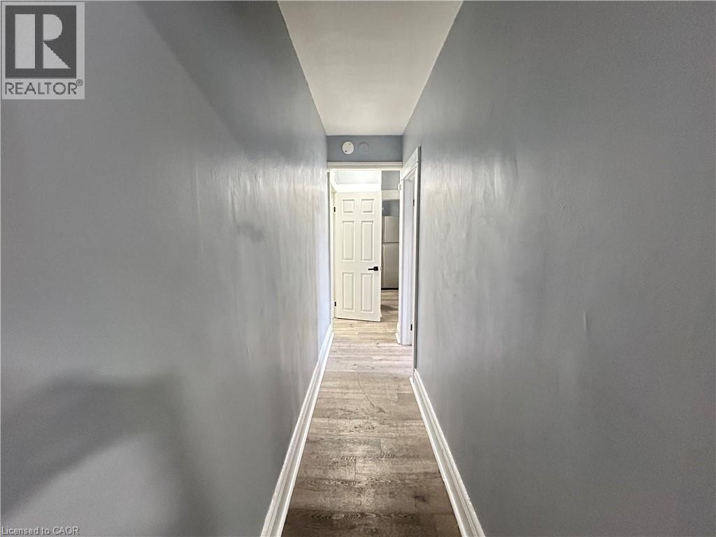 831 Main Street E Unit# 2, Hamilton, Ontario  L8M 1L6 - Photo 5 - 40801097