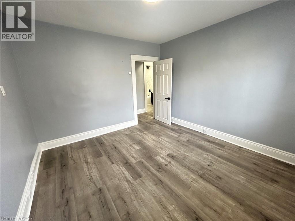 831 Main Street E Unit# 2, Hamilton, Ontario  L8M 1L6 - Photo 7 - 40801097