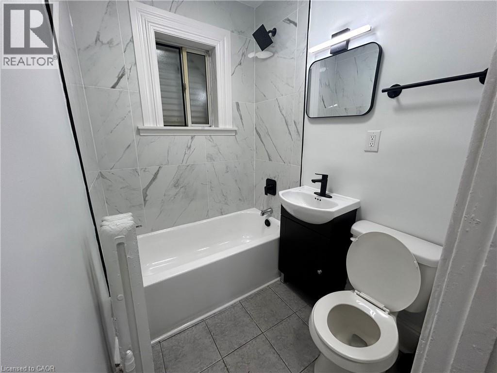 831 Main Street E Unit# 2, Hamilton, Ontario  L8M 1L6 - Photo 8 - 40801097