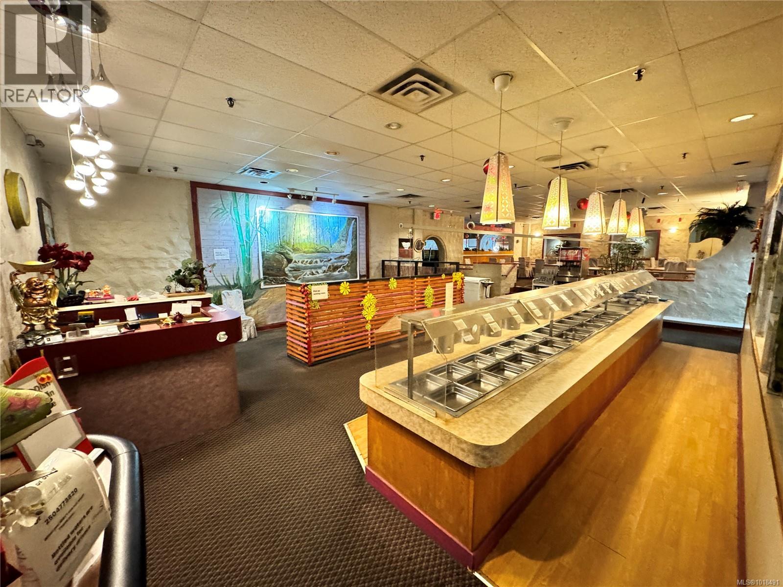 1551 Cedar Hill Cross Rd, Saanich, British Columbia  V8P 3E6 - Photo 7 - 1018491