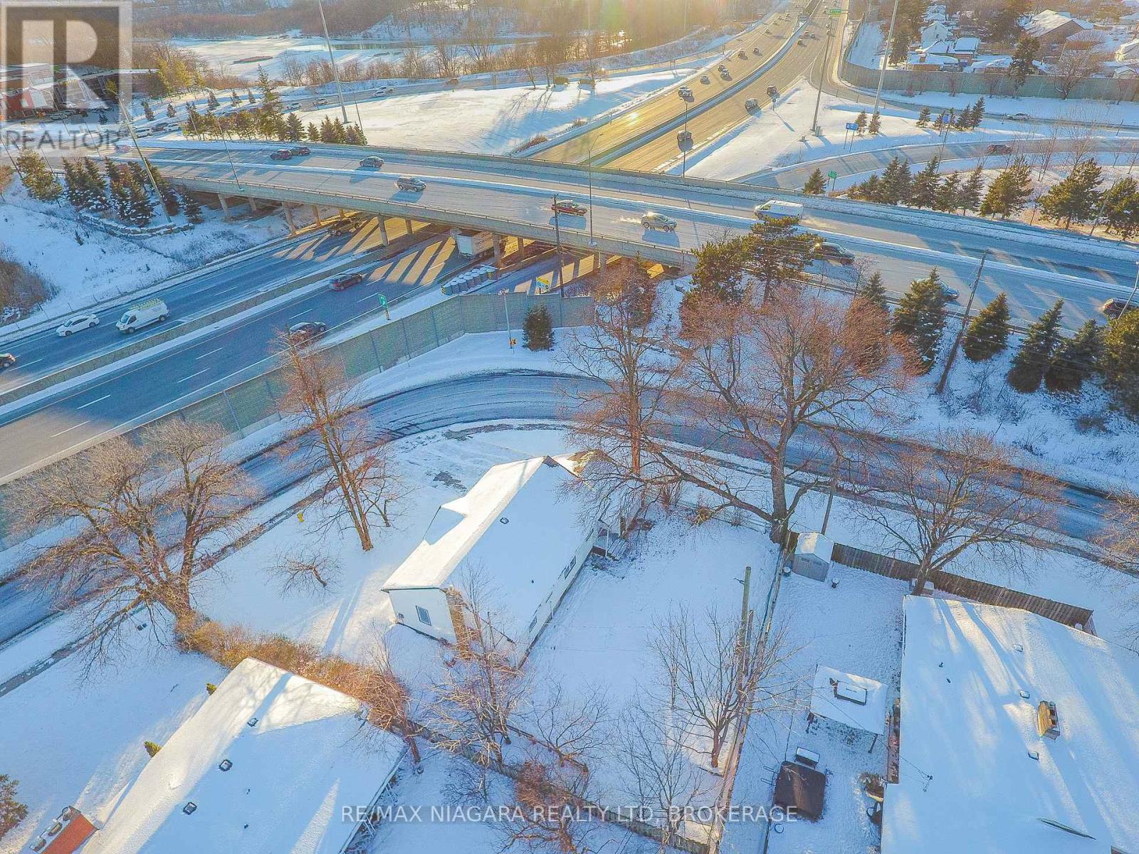 5 Meadowvale Drive, St. Catharines, Ontario  L2N 3Z6 - Photo 30 - X12731470