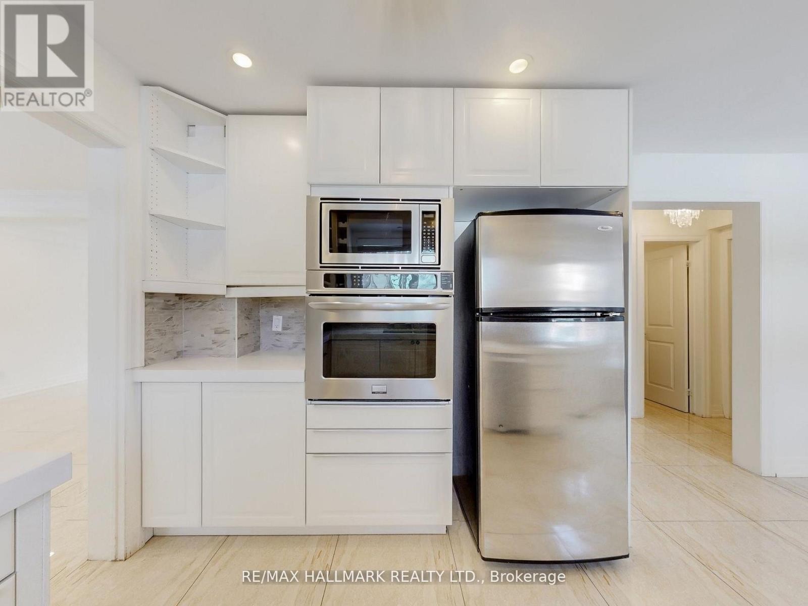 235 Old Yonge Street, Toronto, Ontario  M2P 1R5 - Photo 13 - C12731472