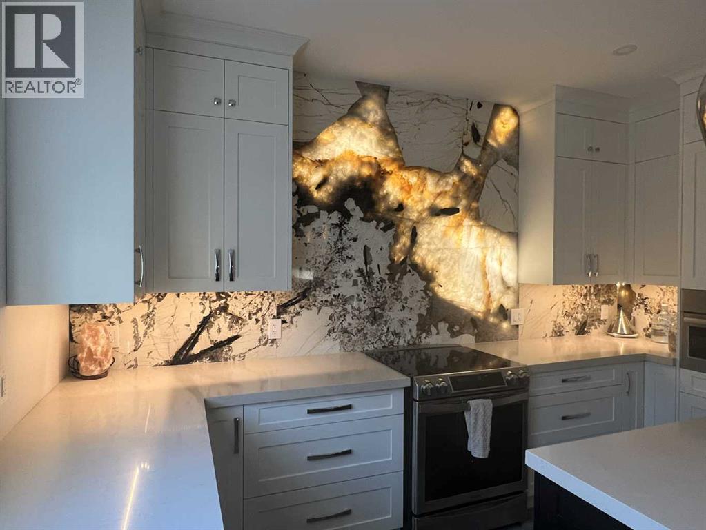 9927 Scurfield Drive Nw, Calgary, Alberta  T3L 1V9 - Photo 11 - A2279729