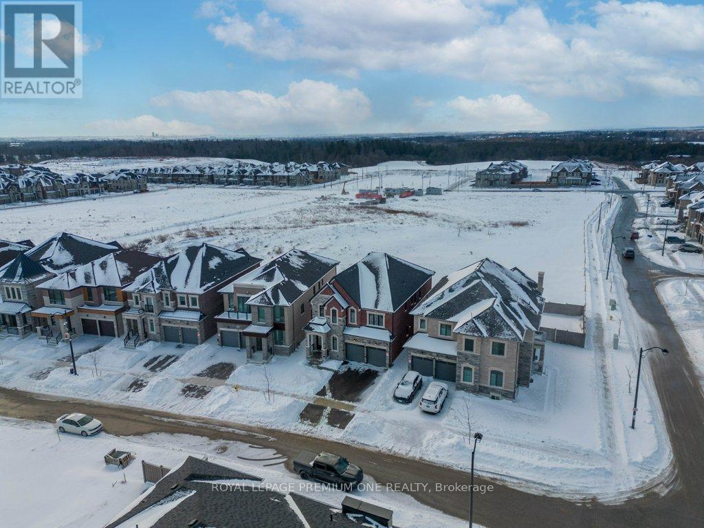 104 Greville Street, Vaughan, Ontario  L4H 4P7 - Photo 38 - N12731464