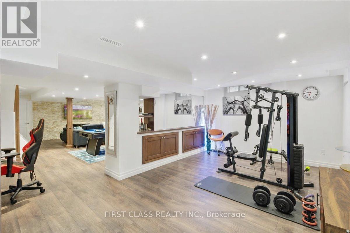 19 Ferdinand Avenue, Vaughan, Ontario  L6A 2Z3 - Photo 26 - N12731474