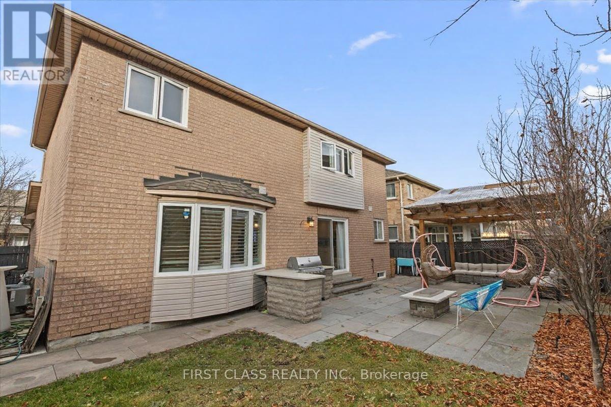 19 Ferdinand Avenue, Vaughan, Ontario  L6A 2Z3 - Photo 30 - N12731474
