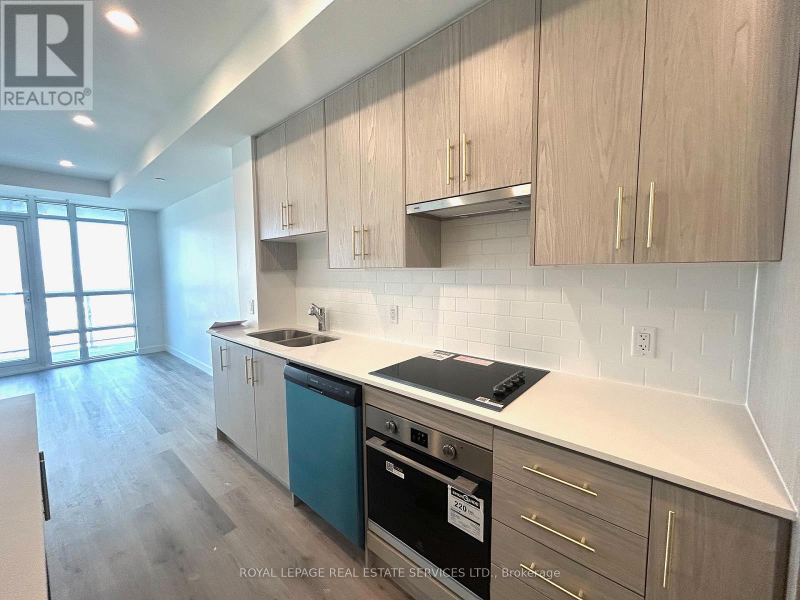 903 - 461 Green Road, Hamilton, Ontario  L8E 0L5 - Photo 8 - X12731452